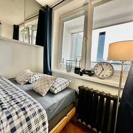 Palace 2 Wifi 600 Mbs 55'Tv Netflix Hbo 2Xmetro Appletv Varsovia Exterior foto