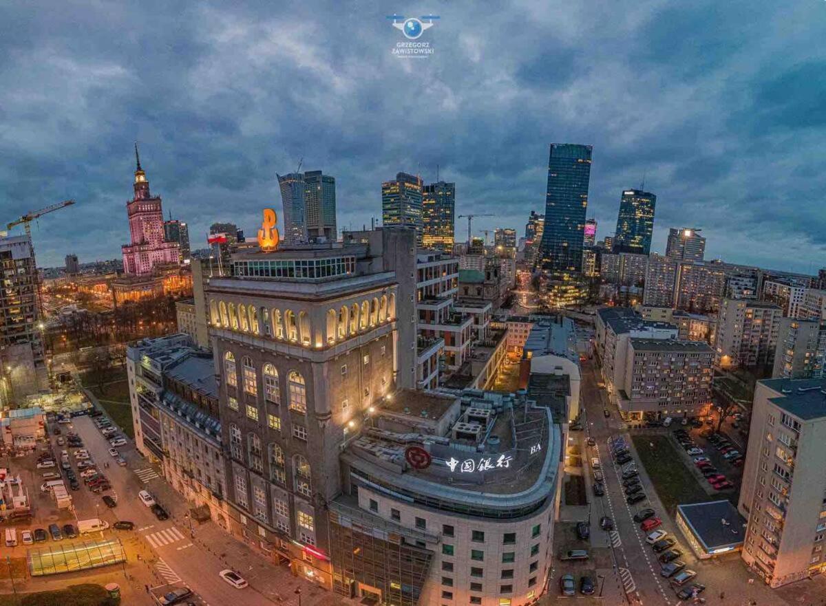Palace 2 Wifi 600 Mbs 55'Tv Netflix Hbo 2Xmetro Appletv Varsovia Exterior foto